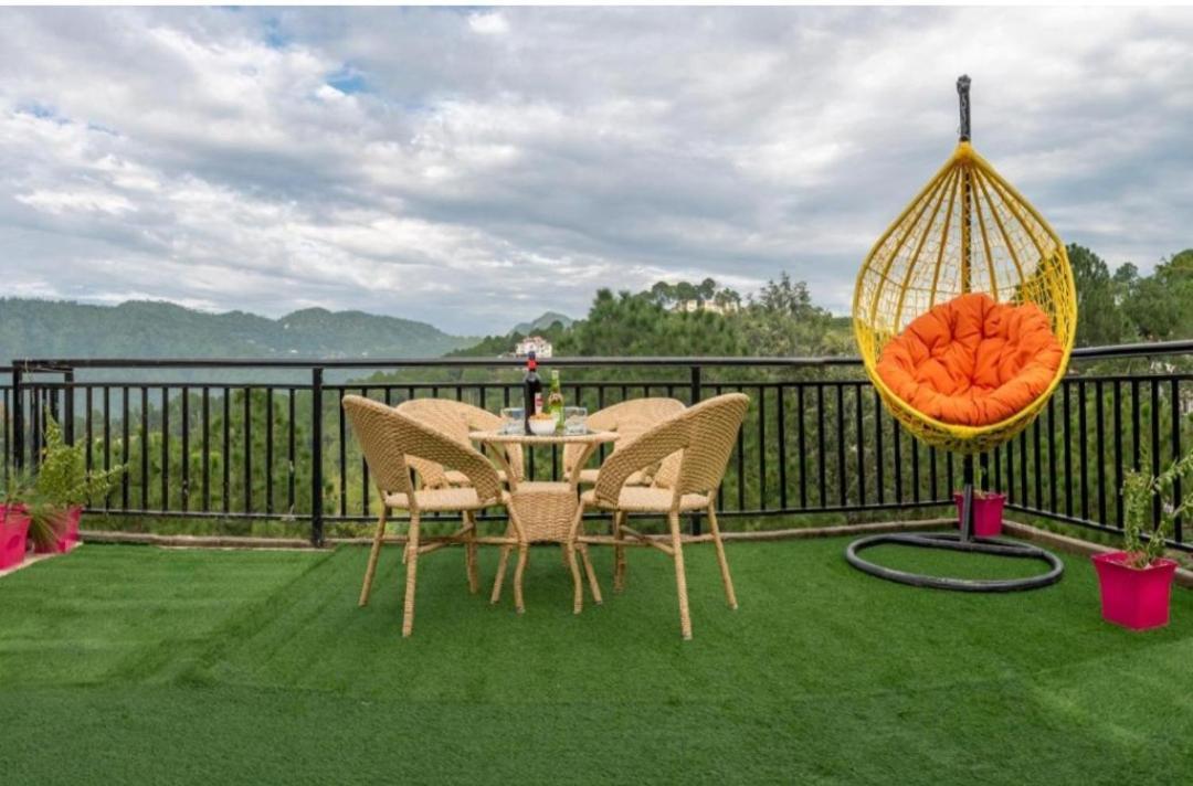The Kasauli Western Uphills I Serviced Apartments I Pvt Balcony I Peacefull Area I By Exotic Stays Kültér fotó