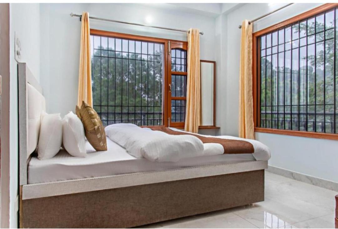 The Kasauli Western Uphills I Serviced Apartments I Pvt Balcony I Peacefull Area I By Exotic Stays Kültér fotó