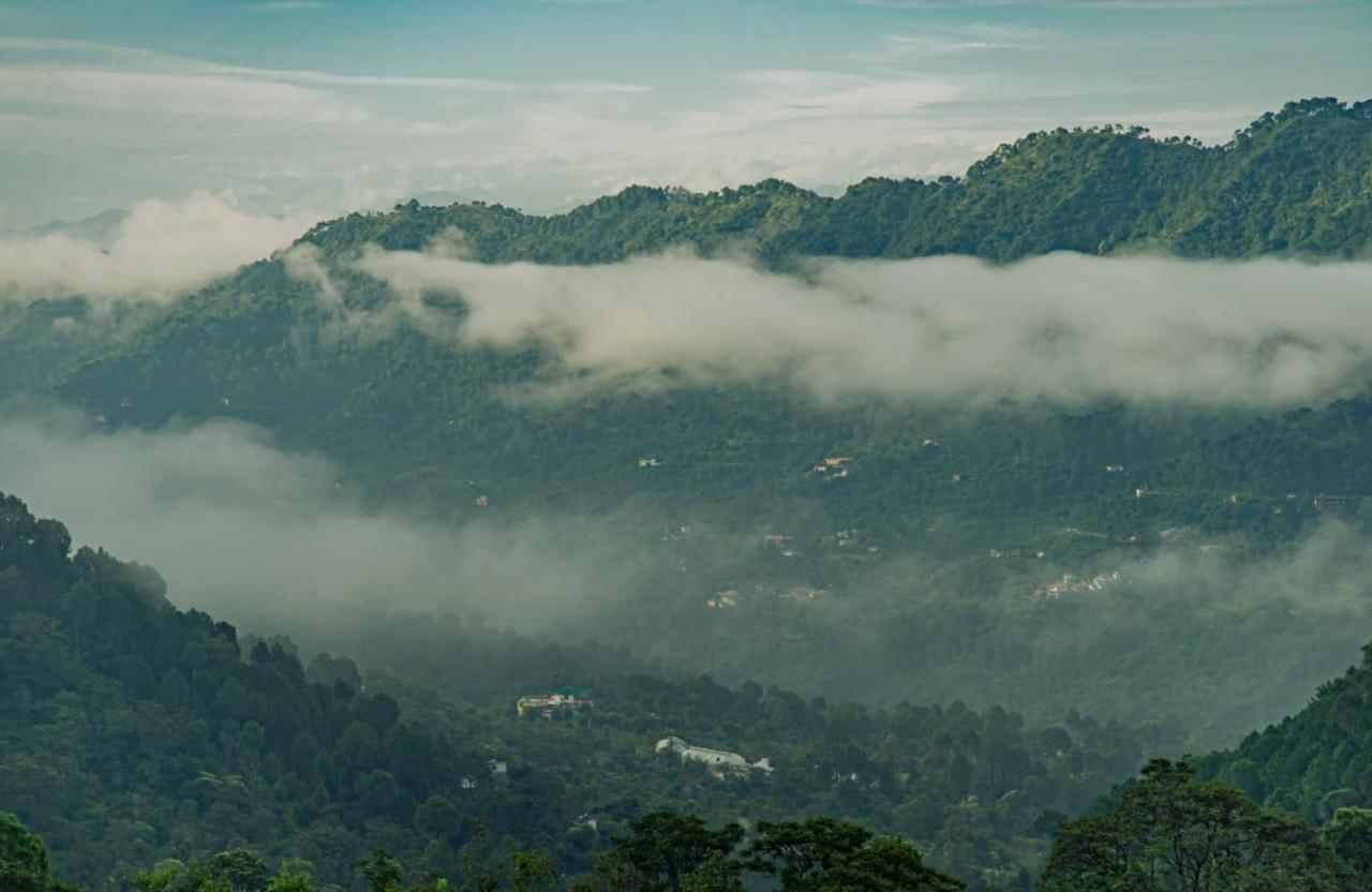 The Kasauli Western Uphills I Serviced Apartments I Pvt Balcony I Peacefull Area I By Exotic Stays Kültér fotó