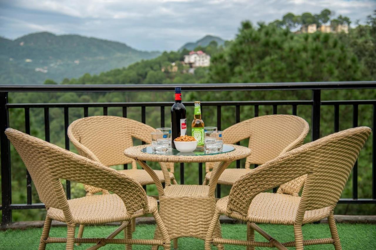 The Kasauli Western Uphills I Serviced Apartments I Pvt Balcony I Peacefull Area I By Exotic Stays Kültér fotó